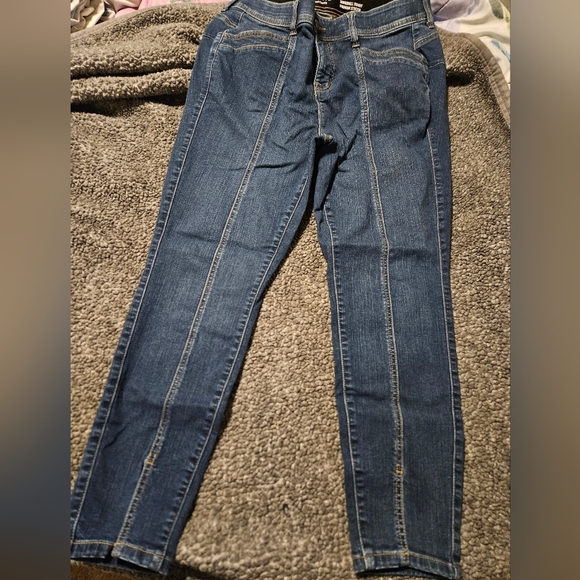GUC TORRID 16R BOMBSHELL SKINNY JEANS - Picture 1 of 3